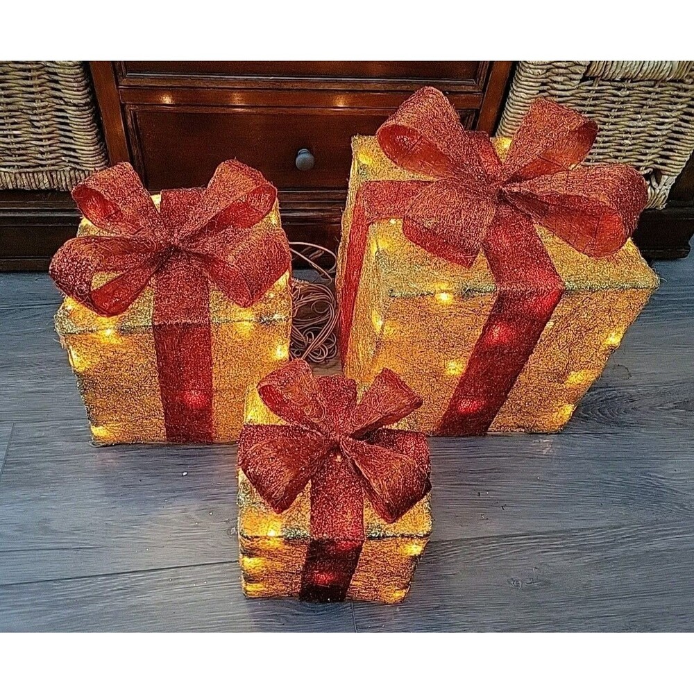 Set of 3 Gold Sisal Lighted Gift Boxes with Red Bows Outdoor Christmas Decor 🎁